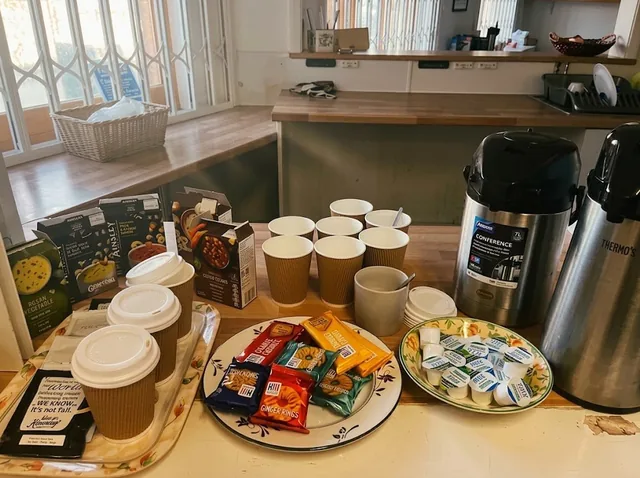 Breakfast station at a Seedhut session